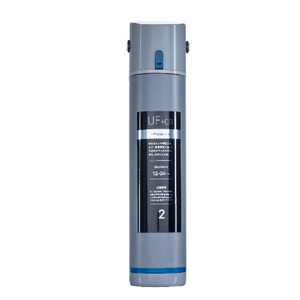 Filtro de agua debajo del fregadero